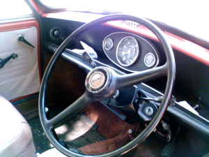 1972_Austin_Mini_Sedan_from_New_Zealand_Interior.jpg